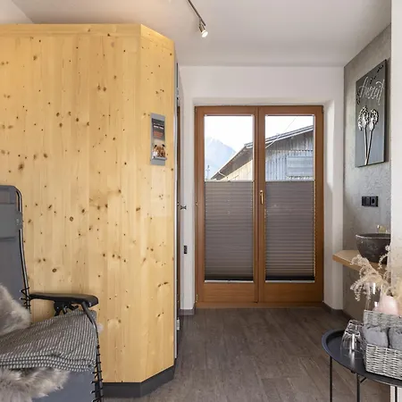 Apartment Moiklerhof In