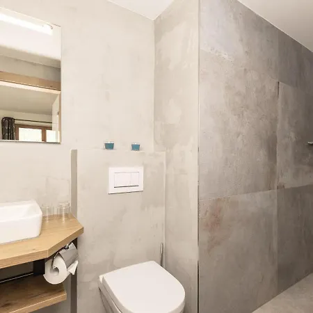 Moiklerhof In Appartamento *